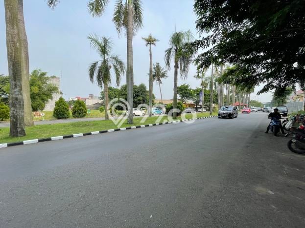 Untuk Dijual Tanah di Jakarta Barat, Luas 450m2 - Untuk Dijual Tanah di Jakarta Barat, Luas 450m2 -