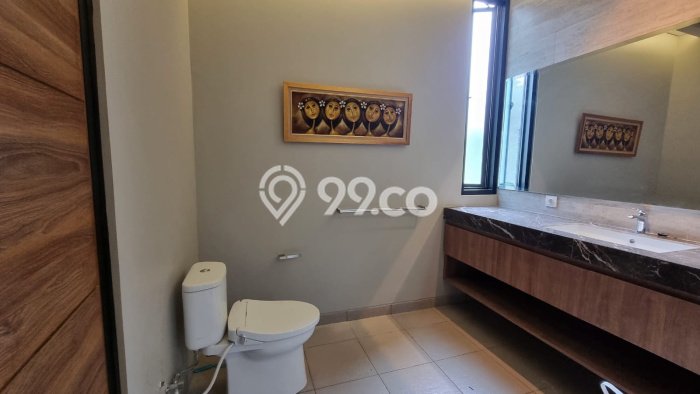 Dijual Cepat Rumah 3 KT 4 KM di Kawasan Komersial BSD Vermont, Tangerang Dijual Cepat Rumah 3 KT 4 KM di Kawasan Komersial BSD Vermont, Tangerang