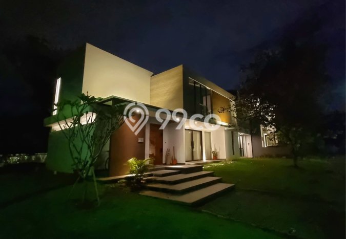 Ready to Use! Premium House LT 340m2 Desain Modern di BSD Vermont Ready to Use! Premium House LT 340m2 Desain Modern di BSD Vermont