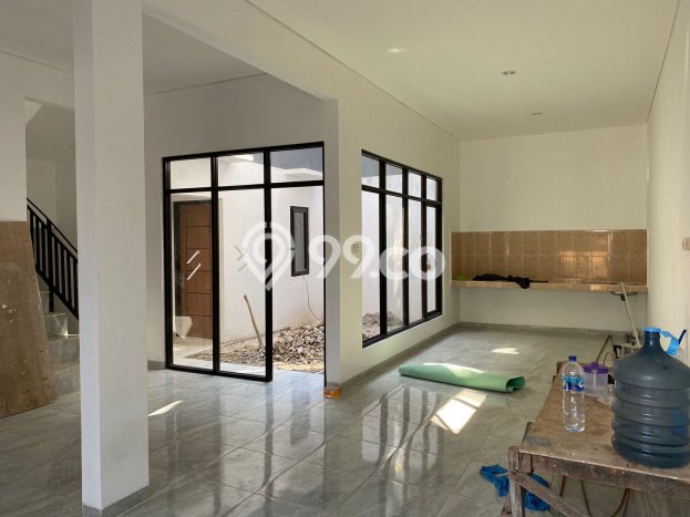 BEST INVESTMENT! Rumah di BSD Nusaloka, Luas 120m² LB 145m² BEST INVESTMENT! Rumah di BSD Nusaloka, Luas 120m² LB 145m²