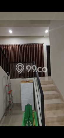 Rumah Nyaman di Gading Serpong, Tangerang, Luas 163m² LB 193m² Rumah Nyaman di Gading Serpong, Tangerang, Luas 163m² LB 193m²
