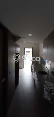 DIJUAL CEPAT! Rumah Siap Huni Area Strategis BSD, LT 40m² Bangunan 45m² DIJUAL CEPAT! Rumah Siap Huni Area Strategis BSD, LT 40m² Bangunan 45m²