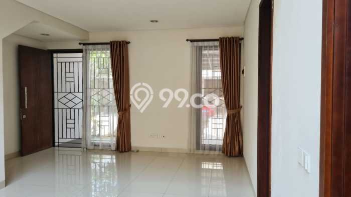 Jual Rumah Luas Elegan Dengan View Eksklusif di BSD Eminent, Tangerang Jual Rumah Luas Elegan Dengan View Eksklusif di BSD Eminent, Tangerang