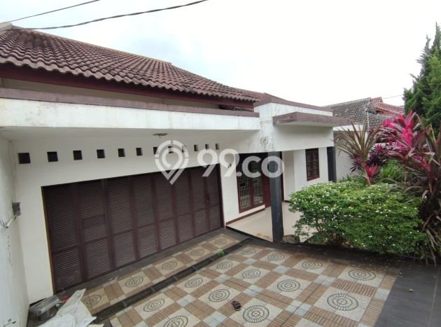 Rumah Modern 3 Kamar Terawat di Kompleks Perumahan Pamulang, Tangerang Selatan Rumah Modern 3 Kamar Terawat di Kompleks Perumahan Pamulang, Tangerang Selatan
