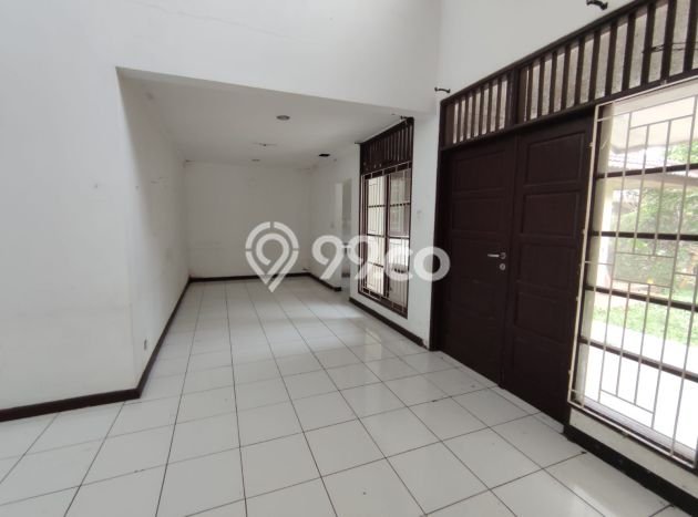 Rumah Modern 3 Kamar Terawat di Kompleks Perumahan Pamulang, Tangerang Selatan Rumah Modern 3 Kamar Terawat di Kompleks Perumahan Pamulang, Tangerang Selatan