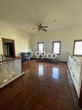 Rumah Hook Cantik Furnished Siap Huni Kawasan Taman Giri Loka Bsd Rumah Hook Cantik Furnished Siap Huni Kawasan Taman Giri Loka Bsd