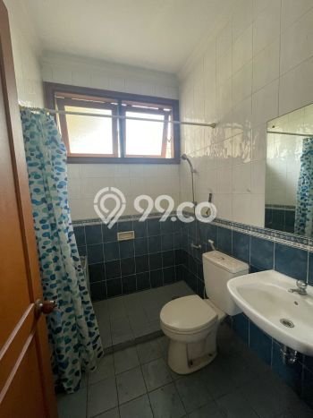 Rumah Hook Cantik Furnished Siap Huni Kawasan Taman Giri Loka Bsd Rumah Hook Cantik Furnished Siap Huni Kawasan Taman Giri Loka Bsd