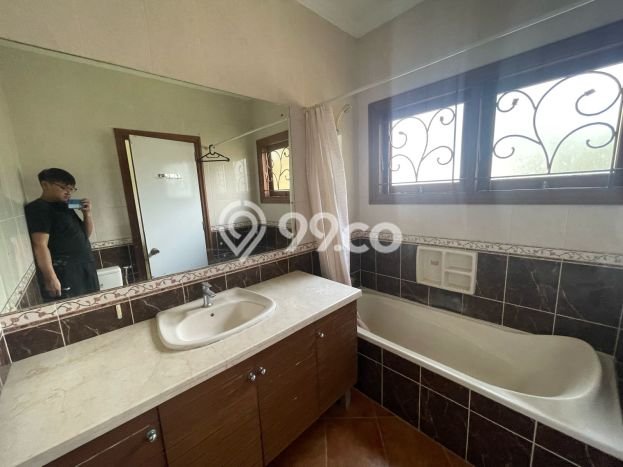 Rumah Hook Cantik Furnished Siap Huni Kawasan Taman Giri Loka Bsd Rumah Hook Cantik Furnished Siap Huni Kawasan Taman Giri Loka Bsd