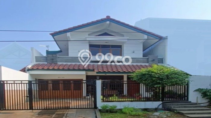 DIJUAL CEPAT! Rumah Asri area Puri Indah, Jakarta Barat, Luas 160m² Bangunan 200m² BISA KPR! DIJUAL CEPAT! Rumah Asri area Puri Indah, Jakarta Barat, Luas 160m² Bangunan 200m² BISA KPR!