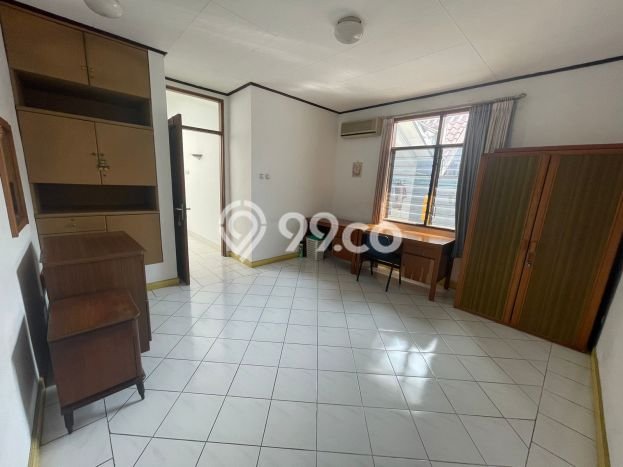 DIJUAL CEPAT! Rumah Asri area Puri Indah, Jakarta Barat, Luas 160m² Bangunan 200m² BISA KPR! DIJUAL CEPAT! Rumah Asri area Puri Indah, Jakarta Barat, Luas 160m² Bangunan 200m² BISA KPR!