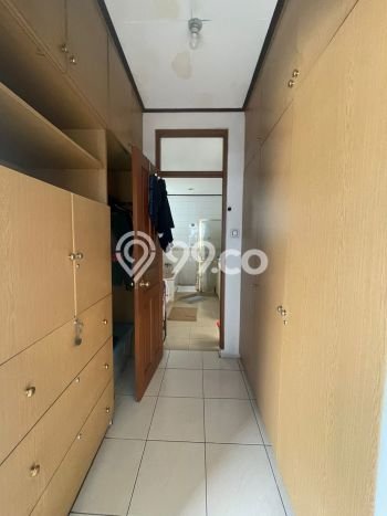 DIJUAL CEPAT! Rumah Asri area Puri Indah, Jakarta Barat, Luas 160m² Bangunan 200m² BISA KPR! DIJUAL CEPAT! Rumah Asri area Puri Indah, Jakarta Barat, Luas 160m² Bangunan 200m² BISA KPR!