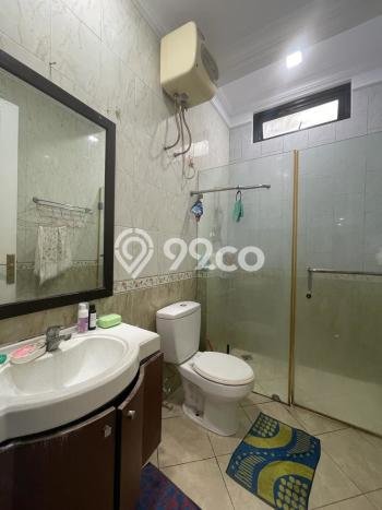 Hunian Mewah LB 350m2 Siap Huni Desain Elegan di BSD Victoria Park Lane, Tangerang Hunian Mewah LB 350m2 Siap Huni Desain Elegan di BSD Victoria Park Lane, Tangerang