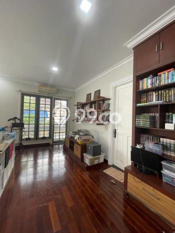 Hunian Mewah LB 350m2 Siap Huni Desain Elegan di BSD Victoria Park Lane, Tangerang Hunian Mewah LB 350m2 Siap Huni Desain Elegan di BSD Victoria Park Lane, Tangerang