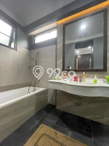 Hunian Mewah LB 350m2 Siap Huni Desain Elegan di BSD Victoria Park Lane, Tangerang Hunian Mewah LB 350m2 Siap Huni Desain Elegan di BSD Victoria Park Lane, Tangerang