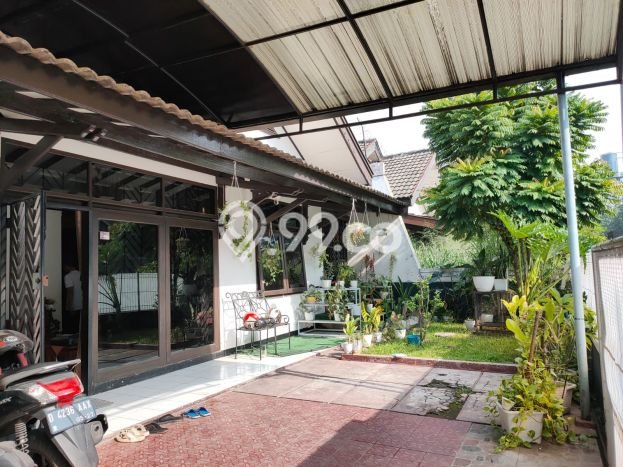 JUAL CEPAT! Rumah Siap Huni Lokasi Premium Bandung Selatan, LT 216m² Bangunan 160m² JUAL CEPAT! Rumah Siap Huni Lokasi Premium Bandung Selatan, LT 216m² Bangunan 160m²