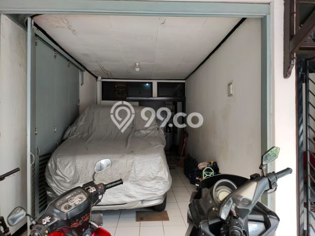JUAL CEPAT! Rumah Siap Huni Lokasi Premium Bandung Selatan, LT 216m² Bangunan 160m² JUAL CEPAT! Rumah Siap Huni Lokasi Premium Bandung Selatan, LT 216m² Bangunan 160m²