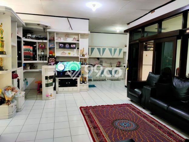 JUAL CEPAT! Rumah Siap Huni Lokasi Premium Bandung Selatan, LT 216m² Bangunan 160m² JUAL CEPAT! Rumah Siap Huni Lokasi Premium Bandung Selatan, LT 216m² Bangunan 160m²