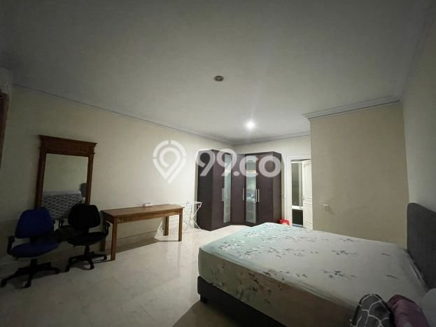 KESEMPATAN TERBAIK! Rumah di BSD, 5 KT, Siap Huni, Luas 443m² LB 350m² KESEMPATAN TERBAIK! Rumah di BSD, 5 KT, Siap Huni, Luas 443m² LB 350m²