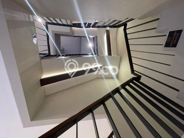 Dijual Rumah Mewah Elegan Dengan View Eksklusif di Gading Serpong, Tangerang Dijual Rumah Mewah Elegan Dengan View Eksklusif di Gading Serpong, Tangerang