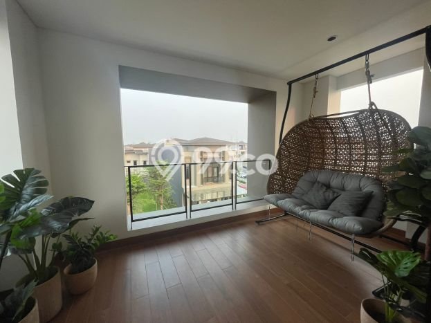 Dijual Rumah Mewah Elegan Dengan View Eksklusif di Gading Serpong, Tangerang Dijual Rumah Mewah Elegan Dengan View Eksklusif di Gading Serpong, Tangerang
