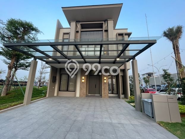 Jual Rumah Luas Megah Dengan View Eksklusif di Gading Serpong, Tangerang Jual Rumah Luas Megah Dengan View Eksklusif di Gading Serpong, Tangerang