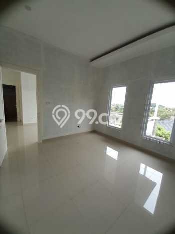 For Sale Rumah Mewah Exclusive di Limo, Depok For Sale Rumah Mewah Exclusive di Limo, Depok
