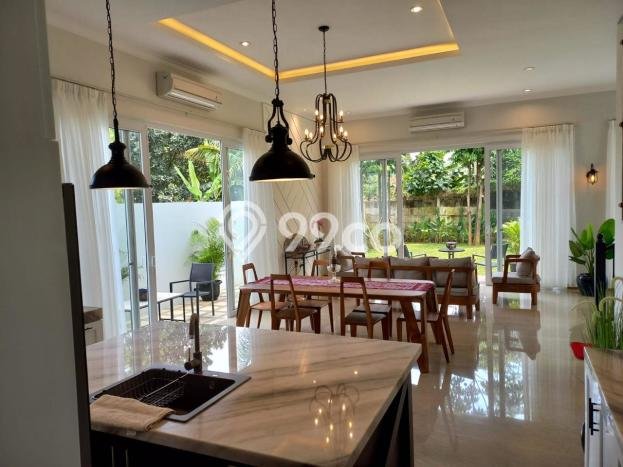 Hunian Elit LB 336m2 Siap Huni Desain Elegan di BSD Eminent, Tangerang Hunian Elit LB 336m2 Siap Huni Desain Elegan di BSD Eminent, Tangerang