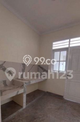 NEW LISTING! Rumah Strategis area Sektor 1G-Gading Serpong, LT 215m² Bangunan 200m² NEW LISTING! Rumah Strategis area Sektor 1G-Gading Serpong, LT 215m² Bangunan 200m²