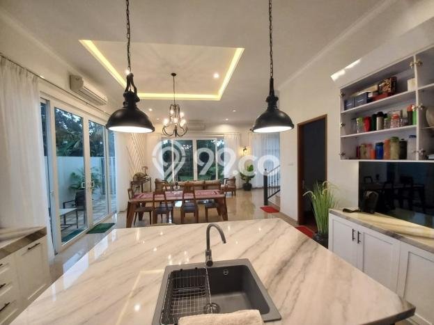 Hunian Elit LB 336m2 Siap Huni Desain Elegan di BSD Eminent, Tangerang Hunian Elit LB 336m2 Siap Huni Desain Elegan di BSD Eminent, Tangerang