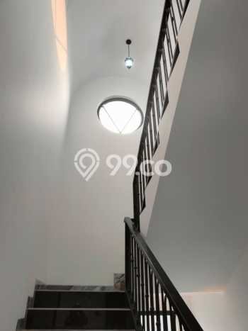 Ready to Use! Premium House LT 132m2 Desain Modern di BSD The Icon Ready to Use! Premium House LT 132m2 Desain Modern di BSD The Icon