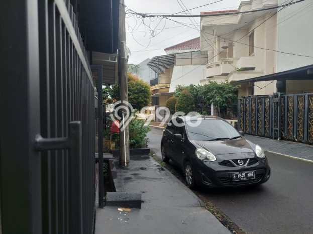Jual Rumah Favorit Siap Huni LB 160m2 di Serpong Utara, Tangerang Selatan Jual Rumah Favorit Siap Huni LB 160m2 di Serpong Utara, Tangerang Selatan