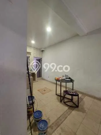 Disewakan! Rumah 5 Kamar Tidur &
3 Kamar Mandi di BSD Giri Loka, Tangerang Disewakan! Rumah 5 Kamar Tidur &
3 Kamar Mandi di BSD Giri Loka, Tangerang