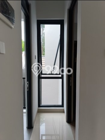 Hunian Nyaman Asri 4 KT Siap Huni di BSD Nusaloka Tangerang Hunian Nyaman Asri 4 KT Siap Huni di BSD Nusaloka Tangerang