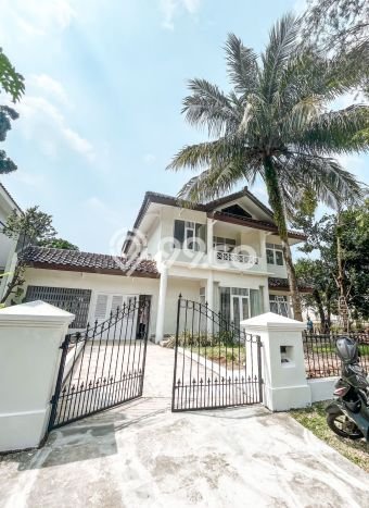 Jual Rumah Mewah Megah Dengan View Eksklusif di Lippo Karawaci, Tangerang Jual Rumah Mewah Megah Dengan View Eksklusif di Lippo Karawaci, Tangerang