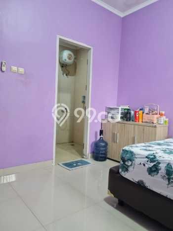 Rumah Modern 3 Kamar Terawat di Kompleks Cluster BSD, Tangerang Rumah Modern 3 Kamar Terawat di Kompleks Cluster BSD, Tangerang