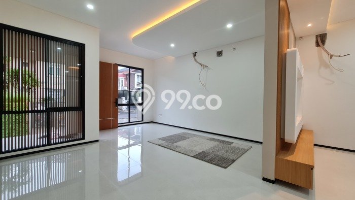Rumah Terawat di BSD Puspita Loka, Tangerang, LT 240m², Luas Bangunan 320m² Rumah Terawat di BSD Puspita Loka, Tangerang, LT 240m², Luas Bangunan 320m²