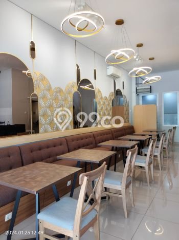 Ruko di Gading Serpong The Spring, Luas 120m², Lokasi Strategis, Siap Usaha Ruko di Gading Serpong The Spring, Luas 120m², Lokasi Strategis, Siap Usaha