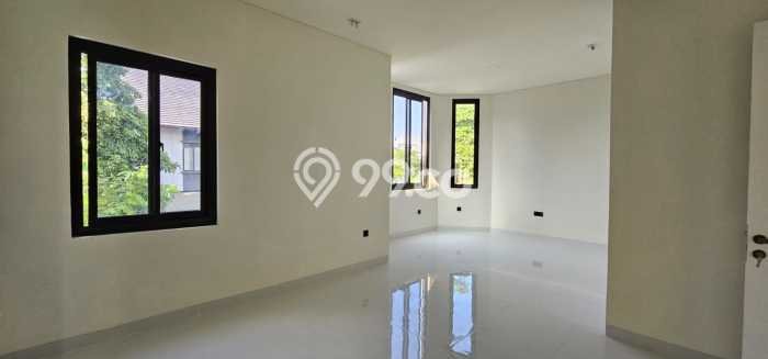 Jual Rumah Luas Elegan Dengan View Cantik di BSD Eminent, Tangerang Jual Rumah Luas Elegan Dengan View Cantik di BSD Eminent, Tangerang