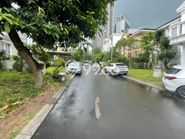 Disewakan Segera Rumah Kondisi Bagus di Kawasan BSD, Tangerang Selatan Disewakan Segera Rumah Kondisi Bagus di Kawasan BSD, Tangerang Selatan
