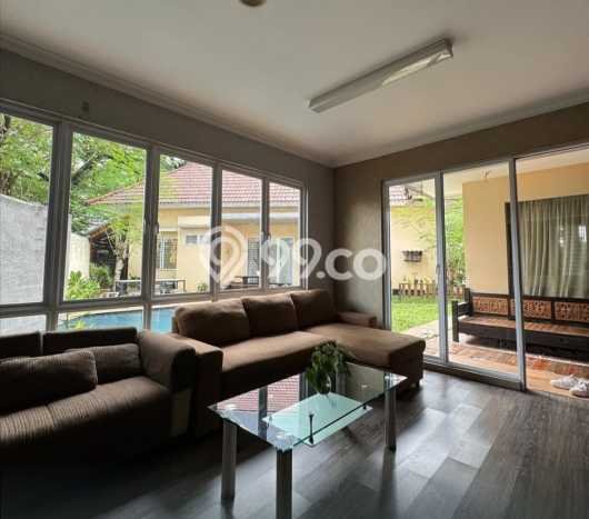 Jual Rumah Mewah Megah Dengan View Cantik di BSD Delatinos, Tangerang Jual Rumah Mewah Megah Dengan View Cantik di BSD Delatinos, Tangerang