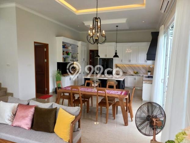 Hunian Elit LB 336m2 Siap Huni Desain Elegan di BSD Eminent, Tangerang Hunian Elit LB 336m2 Siap Huni Desain Elegan di BSD Eminent, Tangerang