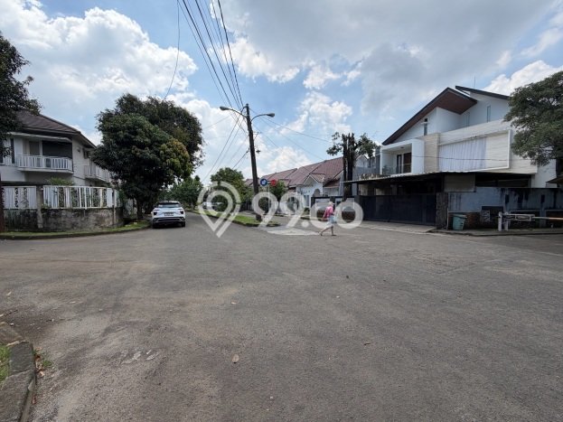 Hunian Super Elit dengan Akses Paling Strategis di Villa Melati Mas, Tangerang Selatan Hunian Super Elit dengan Akses Paling Strategis di Villa Melati Mas, Tangerang Selatan
