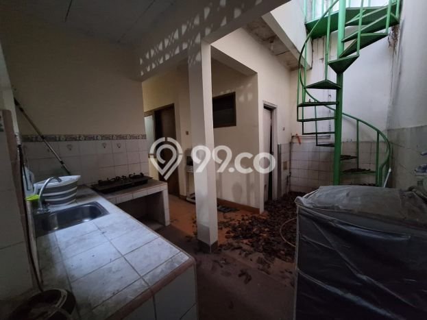 Dijual Komersial Strategis Kawasan BSD Kencana Loka, Luas 210m², Mainroad, Area Bisnis Dijual Komersial Strategis Kawasan BSD Kencana Loka, Luas 210m², Mainroad, Area Bisnis