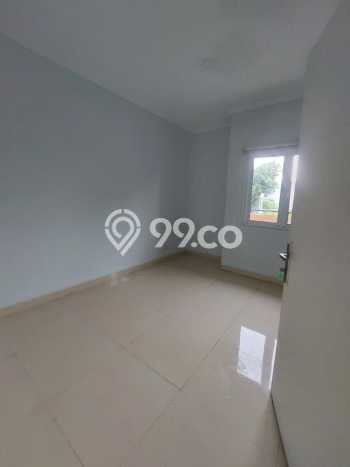 Disewakan! Rumah 5 Kamar Tidur &
3 Kamar Mandi di BSD Giri Loka, Tangerang Disewakan! Rumah 5 Kamar Tidur &
3 Kamar Mandi di BSD Giri Loka, Tangerang
