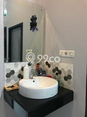 Rumah Minimalis 5 KT di BSD Delatinos Tangerang Semi Furnished Rumah Minimalis 5 KT di BSD Delatinos Tangerang Semi Furnished