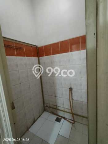 Rumah Lokasi Strategis area Villa Melati Mas, Tangerang Selatan, Luas 108m² Bangunan 75m² Rumah Lokasi Strategis area Villa Melati Mas, Tangerang Selatan, Luas 108m² Bangunan 75m²