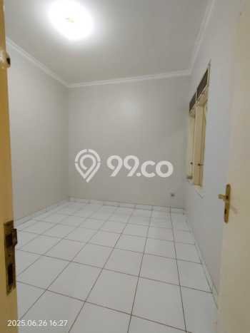 Rumah Lokasi Strategis area Villa Melati Mas, Tangerang Selatan, Luas 108m² Bangunan 75m² Rumah Lokasi Strategis area Villa Melati Mas, Tangerang Selatan, Luas 108m² Bangunan 75m²
