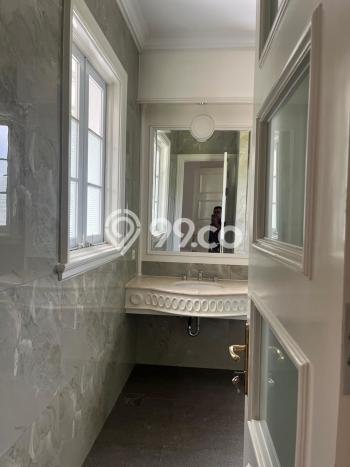 Hunian Modern Disewakan di Lippo Karawaci Tangerang 7 KT & 8 KM Hunian Modern Disewakan di Lippo Karawaci Tangerang 7 KT & 8 KM