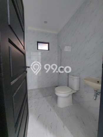 Jual Rumah Favorit Siap Huni LB 160m2 di Serpong Utara, Tangerang Selatan Jual Rumah Favorit Siap Huni LB 160m2 di Serpong Utara, Tangerang Selatan