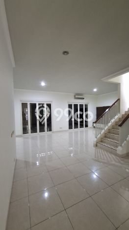 Ready to Use! Luxury House LT 200m2 Desain Modern di BSD Delatinos Ready to Use! Luxury House LT 200m2 Desain Modern di BSD Delatinos